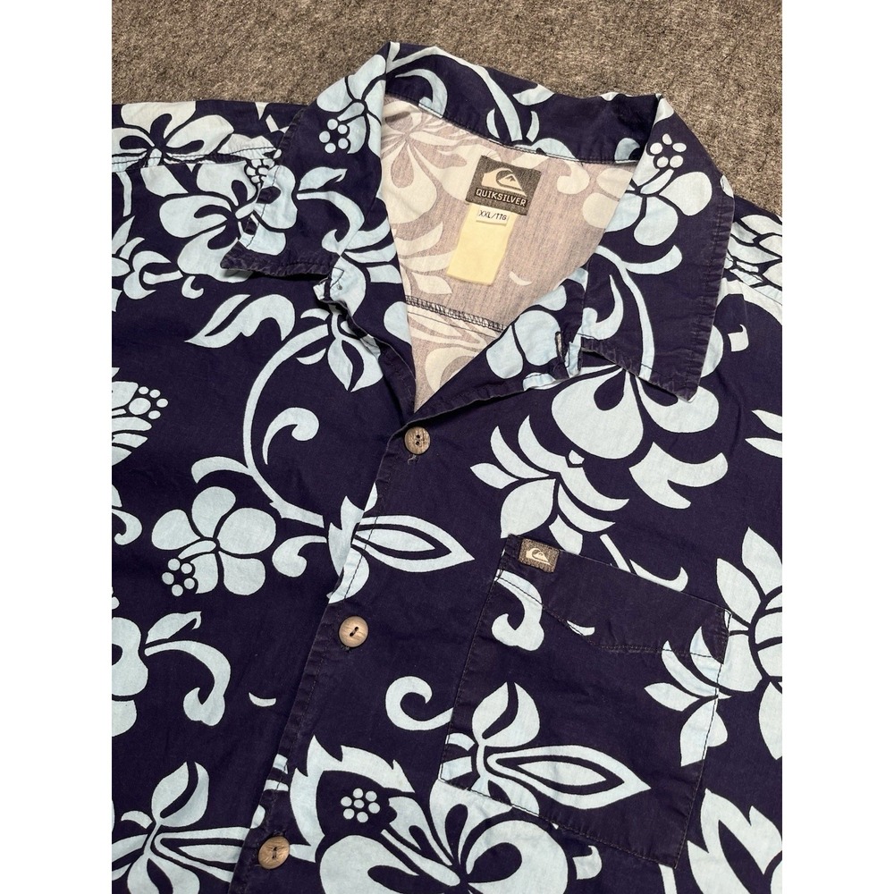VINTAGE Quiksilver Button Shirt Rayon Navy Blue Baby Blue White‎ floral AOP XXL